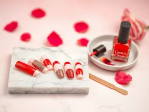 Czerwony french – inspiracje i pomysły na manicure
